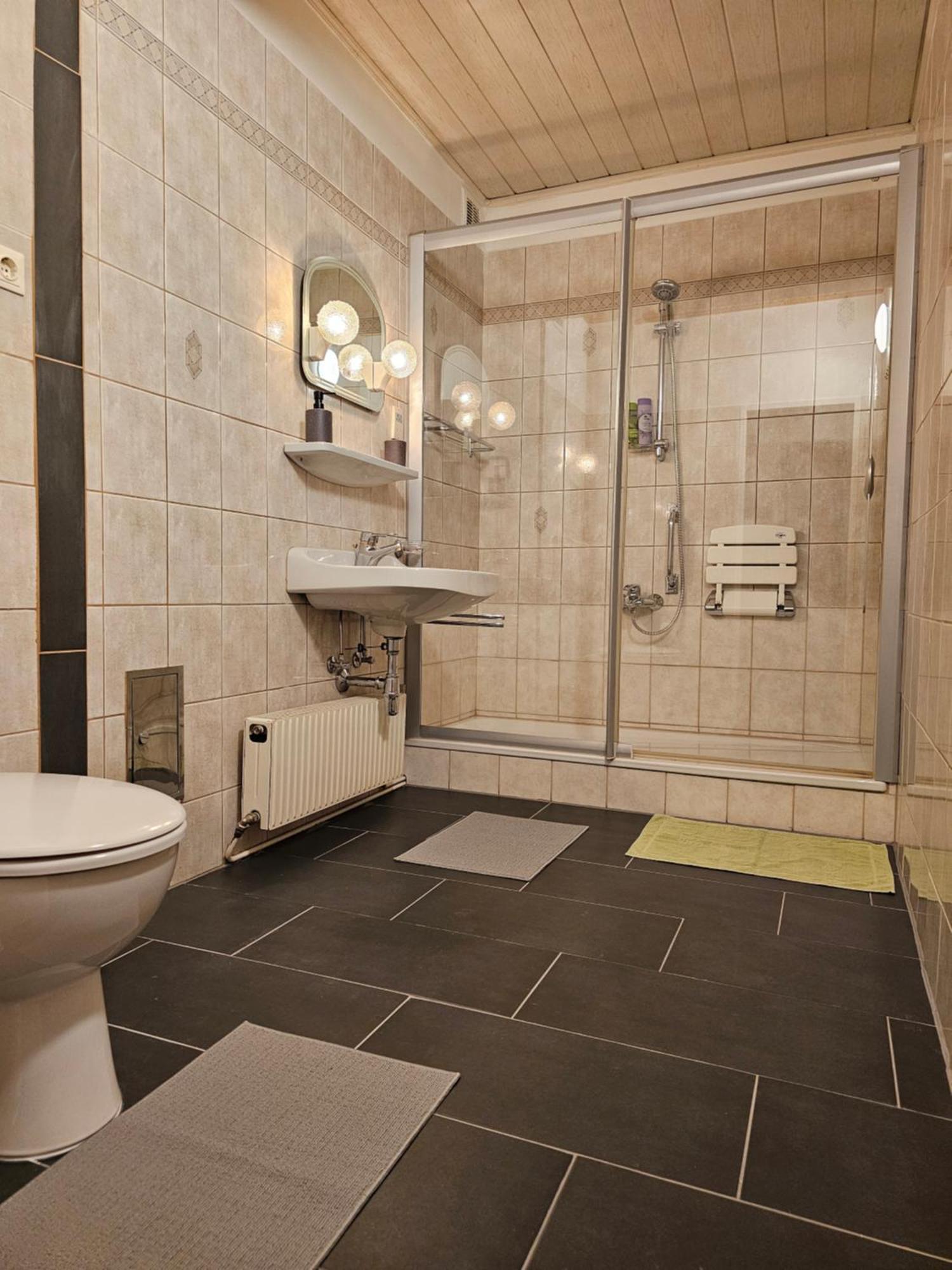Aura'S Serenity Apartment Bécs Szoba fotó
